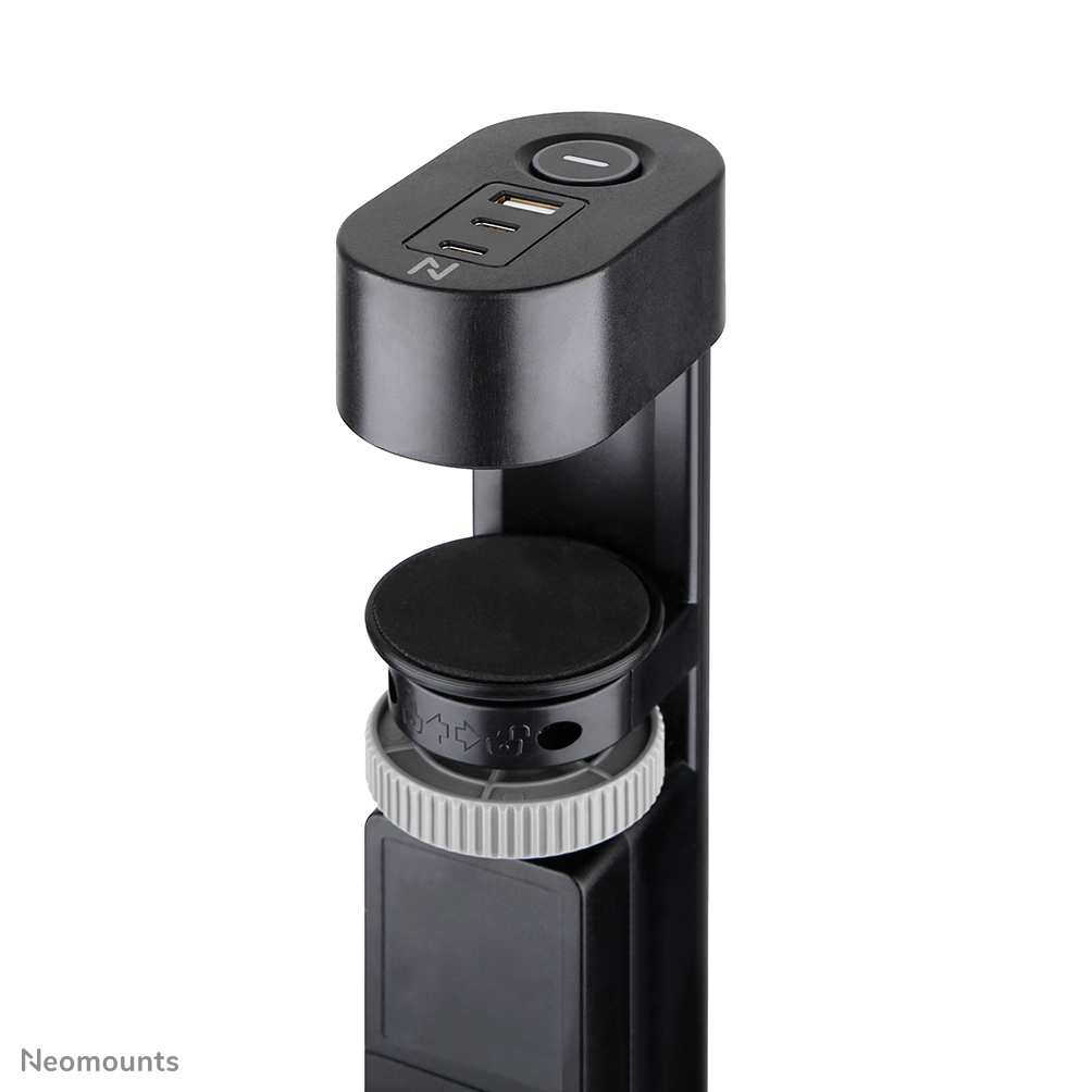 Neomounts DS22-840BL6 Multipresa da tavolo con morsetto e porte USB-C e USB-A - ricarica rapida